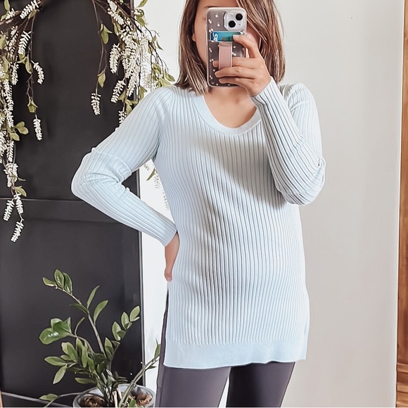 Athleta Glacial blue Lincoln Park Ribeed Crew Neck Sweater. Size S - Picture 1 of 13